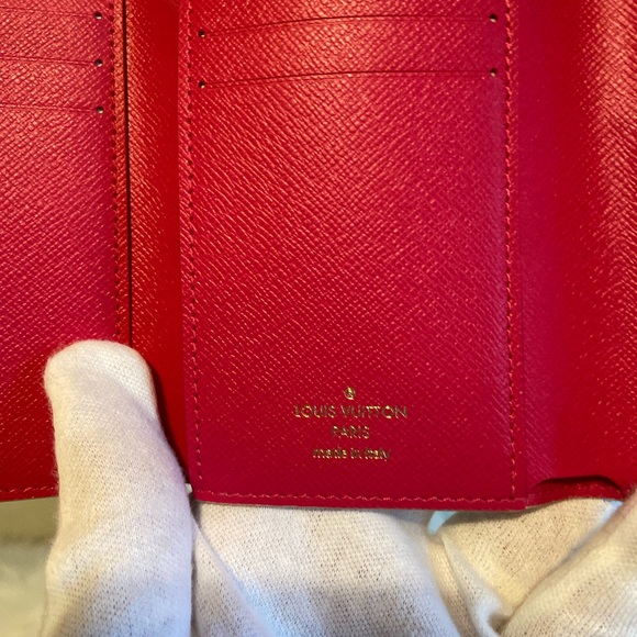 LV Ltd. Ed. Vivienne 2021 Holiday Victorine Wallet - Picture 16 of 16